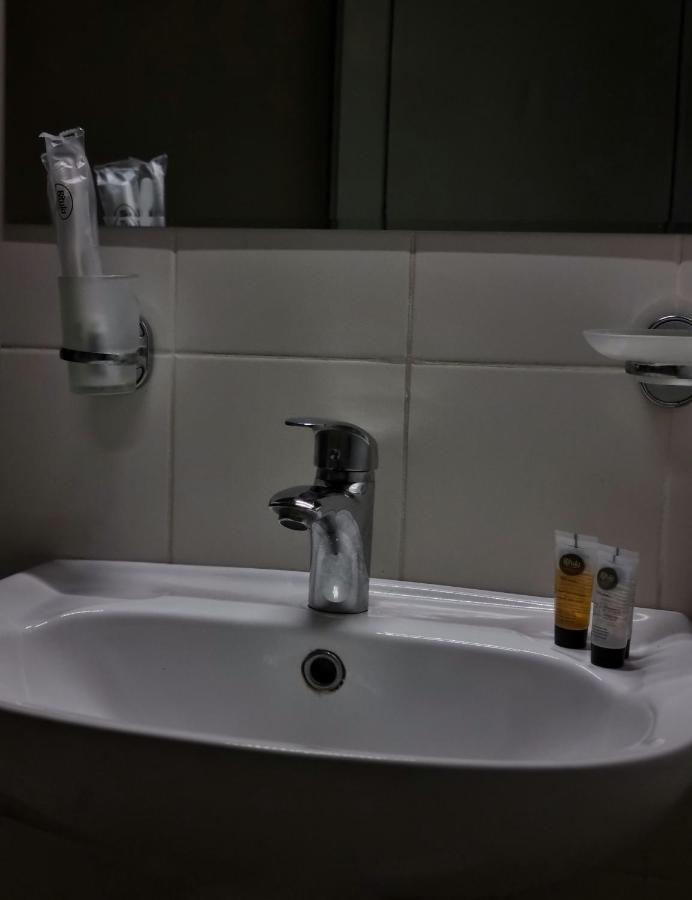 Rail Hotel Tbilisi Ngoại thất bức ảnh
