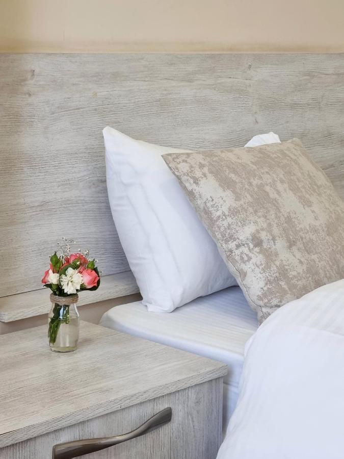 Rail Hotel Tbilisi Ngoại thất bức ảnh